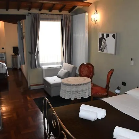 The Black Sheep Bed & Breakfast *