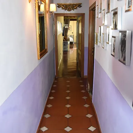 Panzió The Black Sheep Firenze