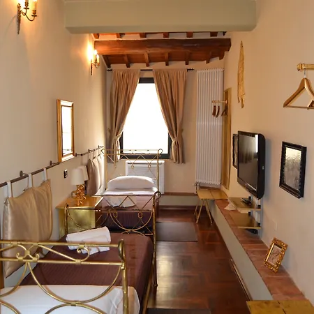 Panzió The Black Sheep Firenze