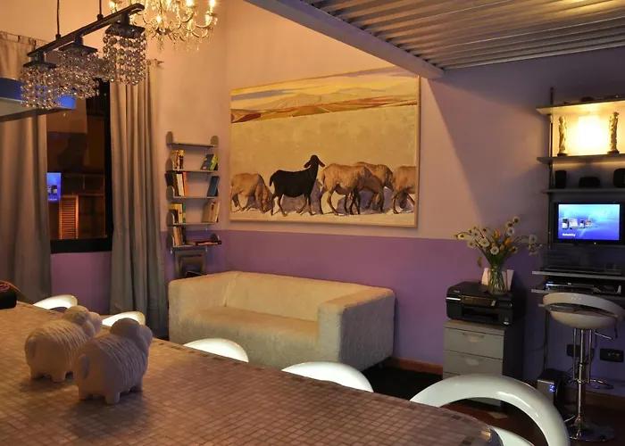 Bed & Breakfast The Black Sheep 4*