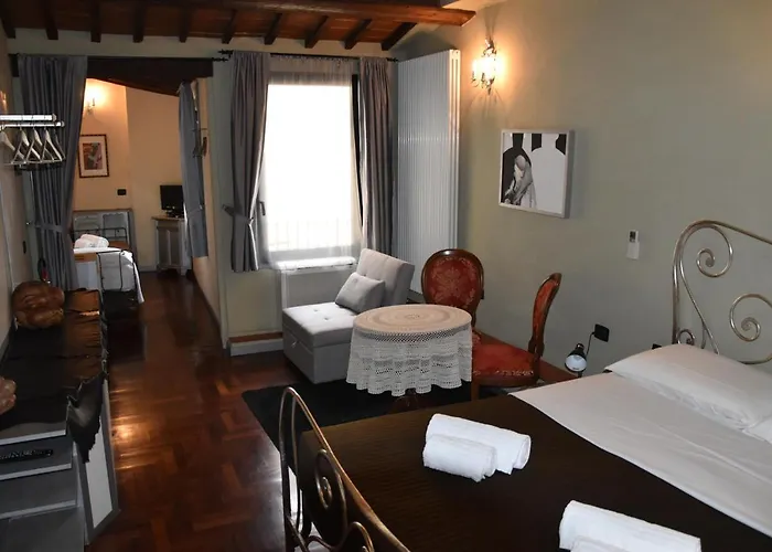 The Black Sheep Bed & Breakfast 4*